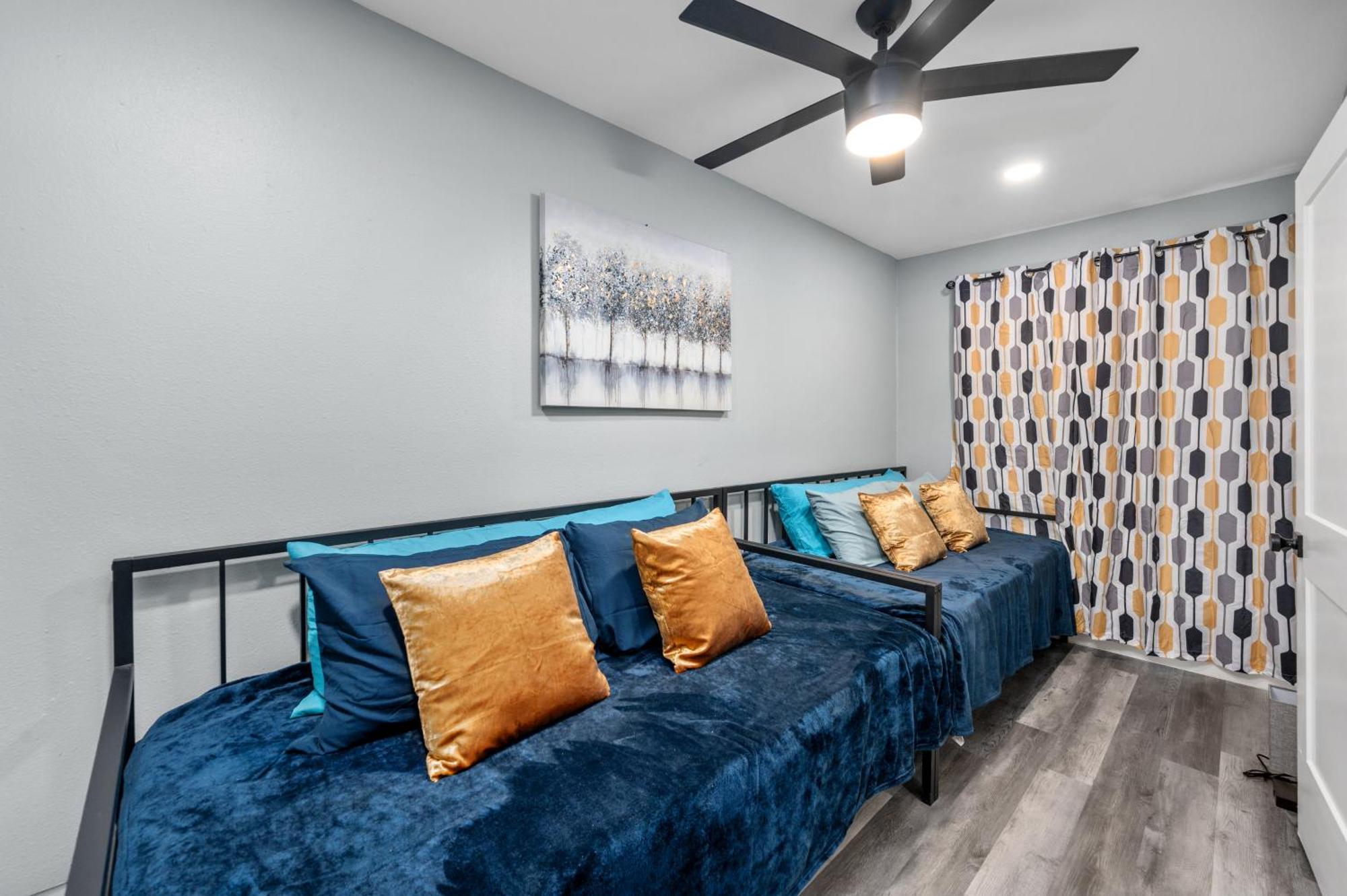 Apartment Warm Heights 2br With Pool & Free Parking *
